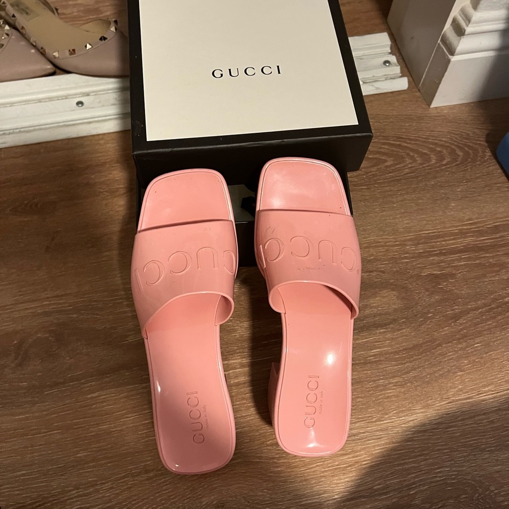 Gucci Pink Slide Sandals